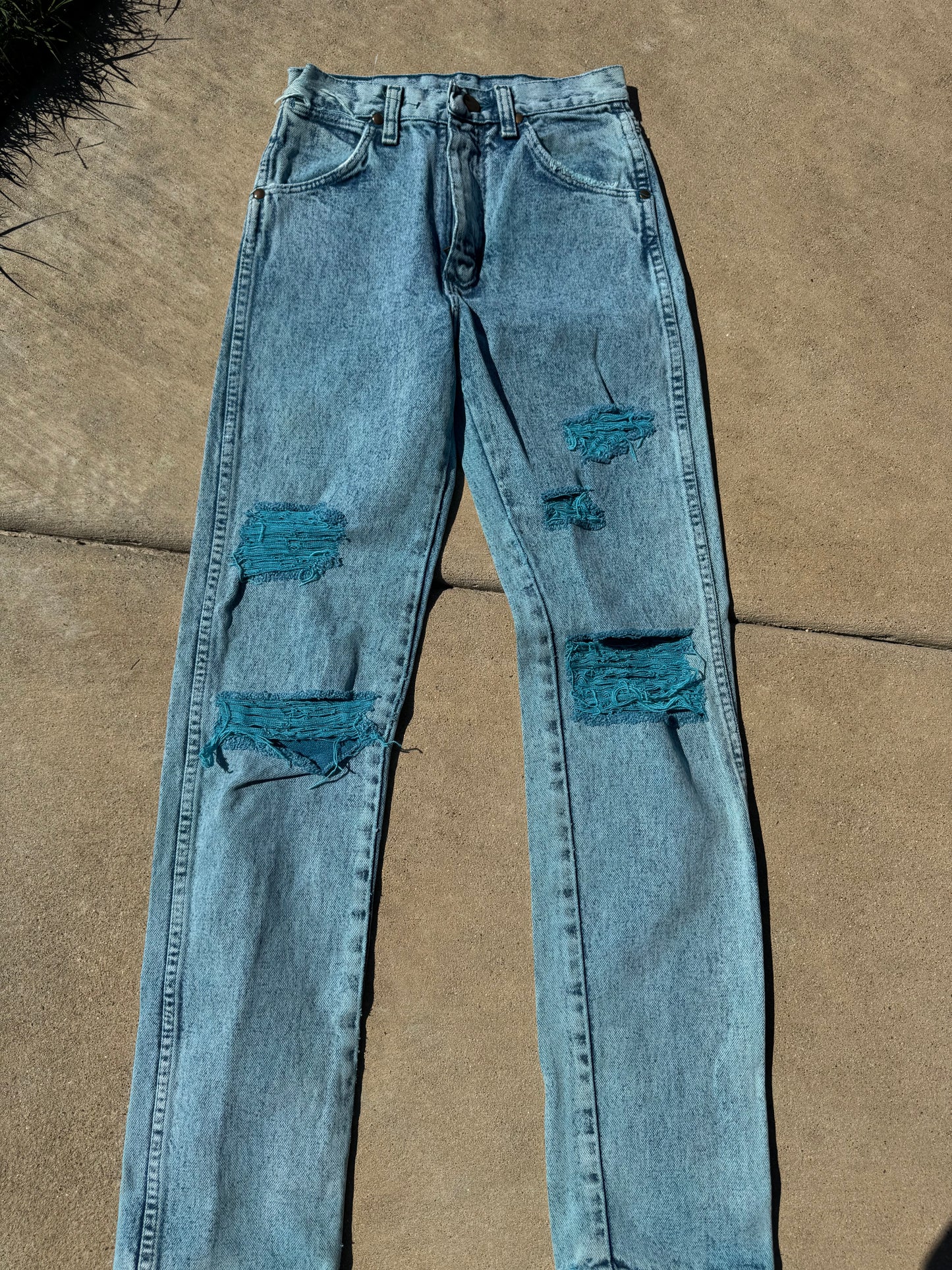 The Acid Wash Wranglers - 24in